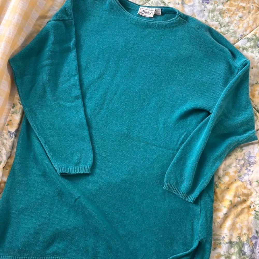 VTG blue cotton sweater